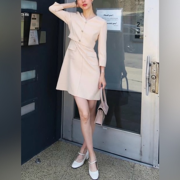 Beautiful tweed blazer dress NWT preppy minimalist style - Picture 2 of 5